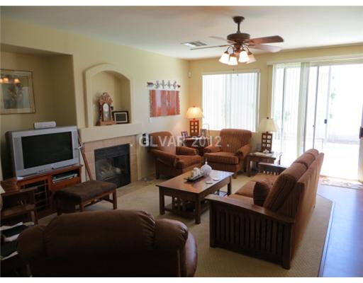 875 Sumner Ranch Road Henderson, NV 89012 - Photo 5 of 25 Den. HUGE Great Room!