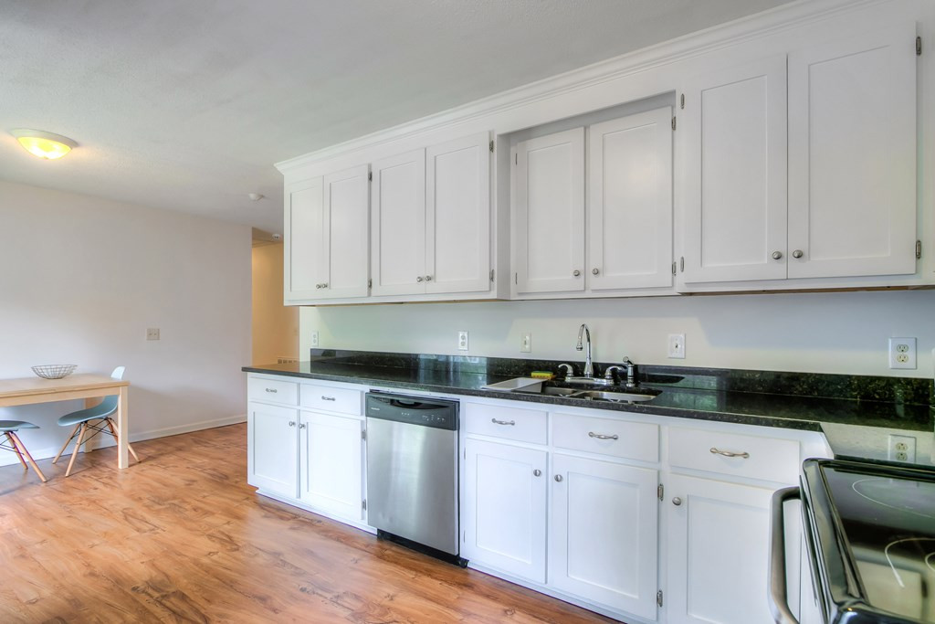 2417 Spring Valley Drive Sumter, SC 29154 - Photo 7 of 22