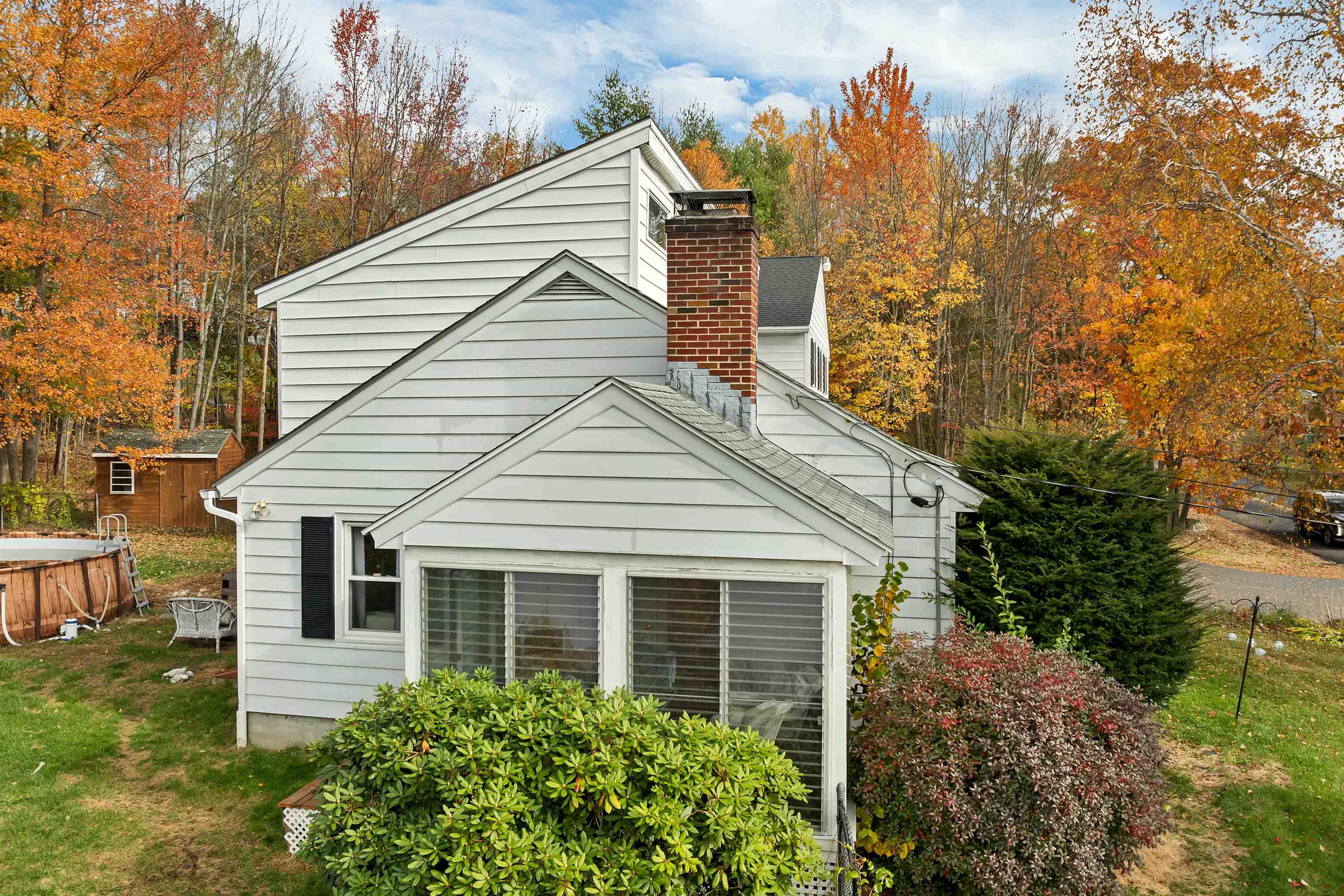 162 Morrill Street Gilford, NH 03249 - Photo 4 of 44