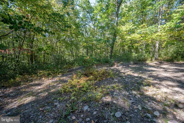 $84,900 | 9 Normas Way, McHenry, MD 21541