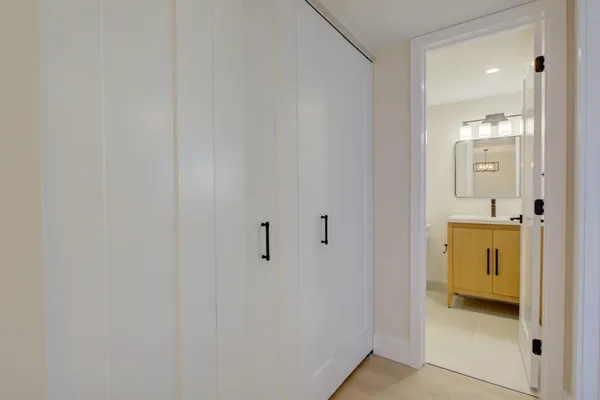 $2,500 | 2322 South Cypress Bend Drive, Unit 411, Pompano Beach, FL 33069