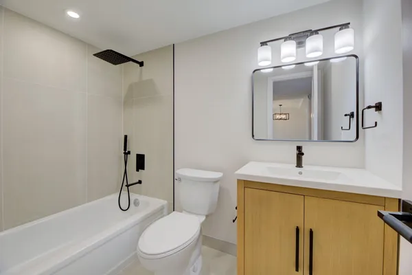 $2,500 | 2322 South Cypress Bend Drive, Unit 411, Pompano Beach, FL 33069