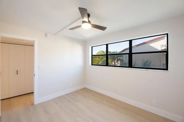 $2,500 | 2322 South Cypress Bend Drive, Unit 411, Pompano Beach, FL 33069