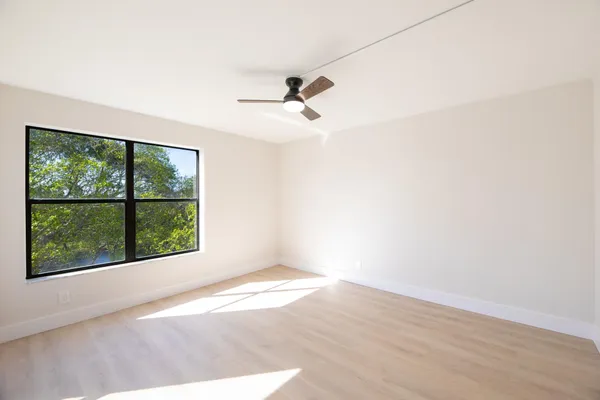 $2,500 | 2322 South Cypress Bend Drive, Unit 411, Pompano Beach, FL 33069