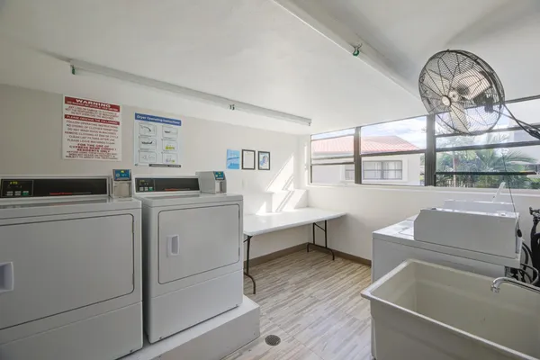 $2,500 | 2322 South Cypress Bend Drive, Unit 411, Pompano Beach, FL 33069