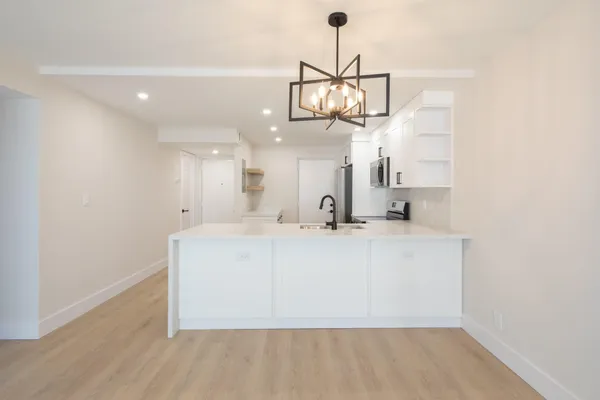 $2,500 | 2322 South Cypress Bend Drive, Unit 411, Pompano Beach, FL 33069