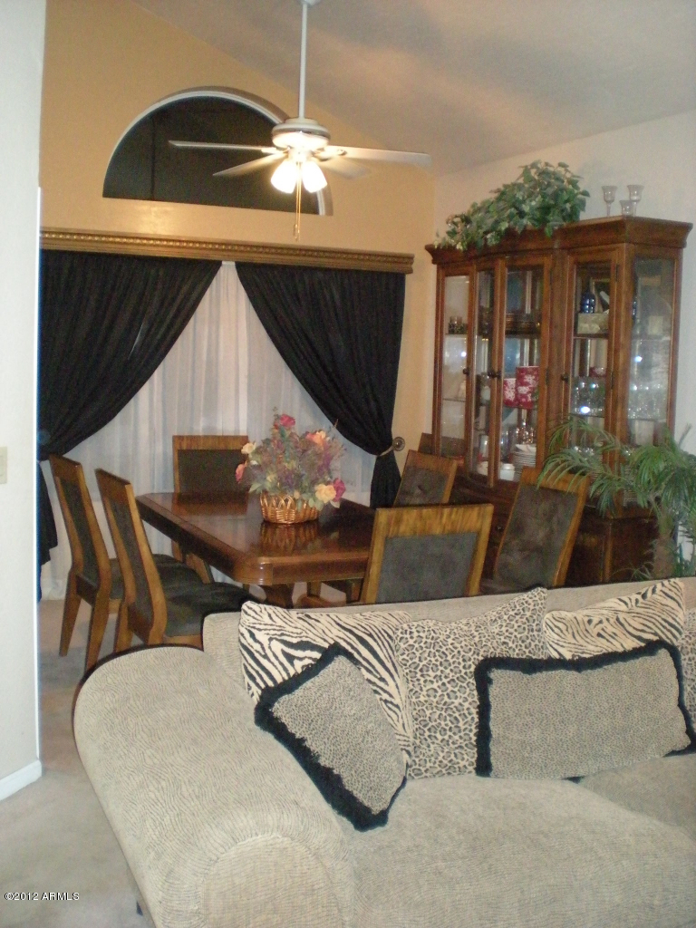 3661 East Decatur Street Mesa, AZ 85205 - Photo 5 of 22 DSCN2668