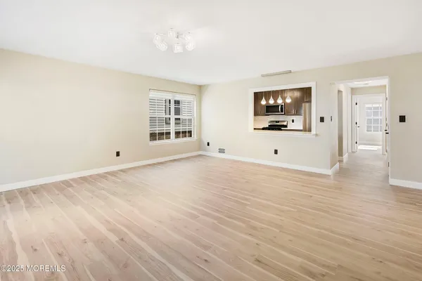 $3,150 | 103 Hyacinth Lane, Freehold, NJ 07728