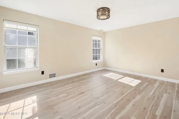$3,150 | 103 Hyacinth Lane, Freehold, NJ 07728