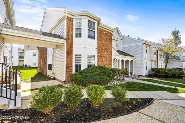 $3,150 | 103 Hyacinth Lane, Freehold, NJ 07728