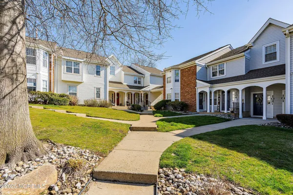 $3,150 | 103 Hyacinth Lane, Freehold, NJ 07728