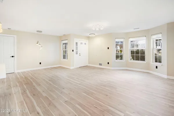 $3,150 | 103 Hyacinth Lane, Freehold, NJ 07728