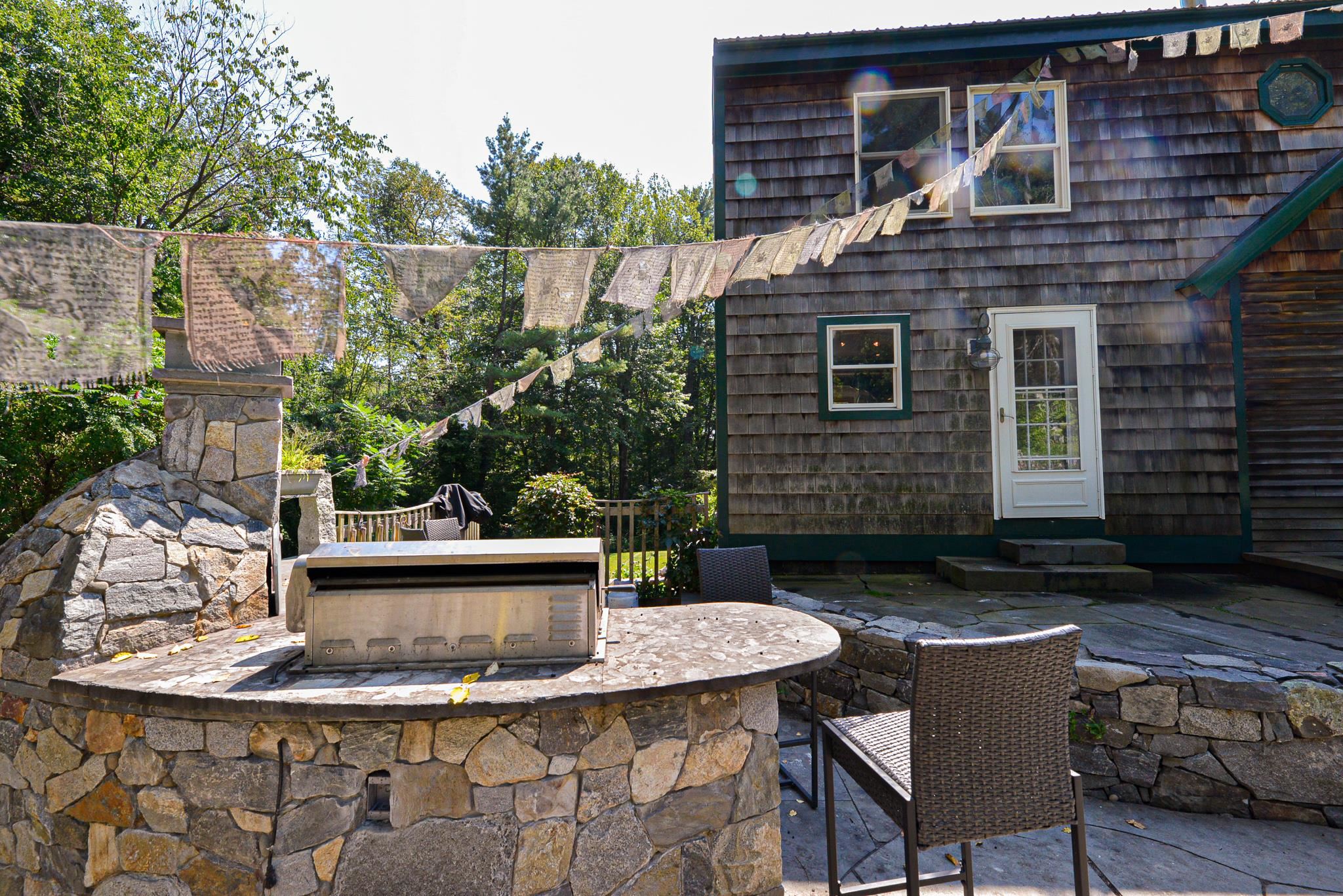 31 Farm Road Kingston, NH 03848 - Photo 16 of 40