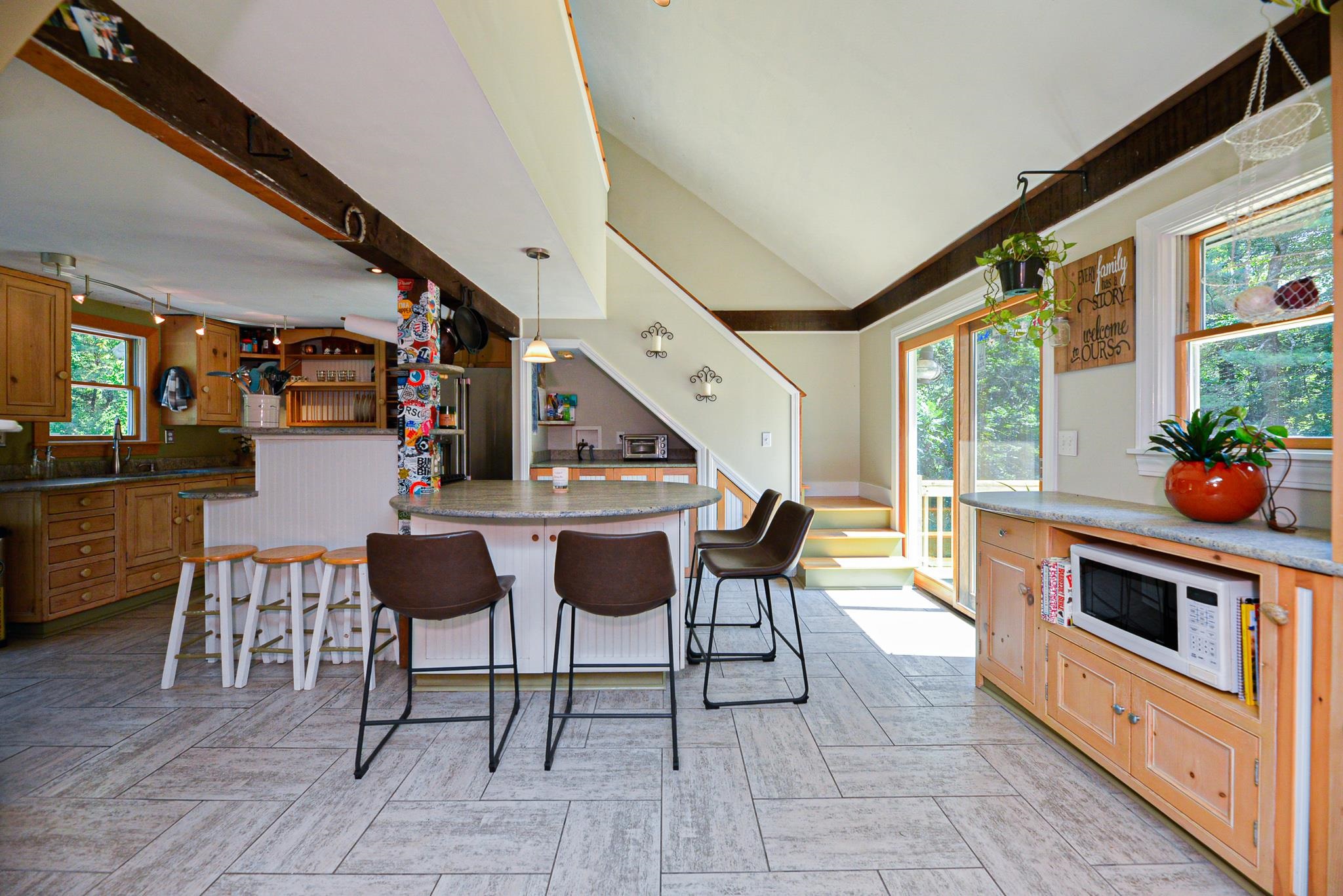 31 Farm Road Kingston, NH 03848 - Photo 36 of 40