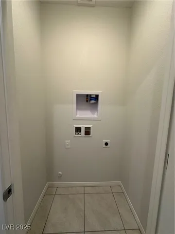 $2,895 | 11585 Salt Creek Avenue, Las Vegas, NV 89138