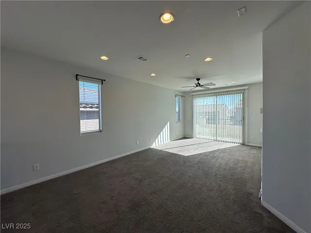$2,895 | 11585 Salt Creek Avenue, Las Vegas, NV 89138