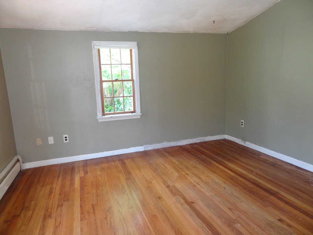 11 Gordon Road Medford, MA 02155 - Photo 6 of 8 Gallery Image 6
