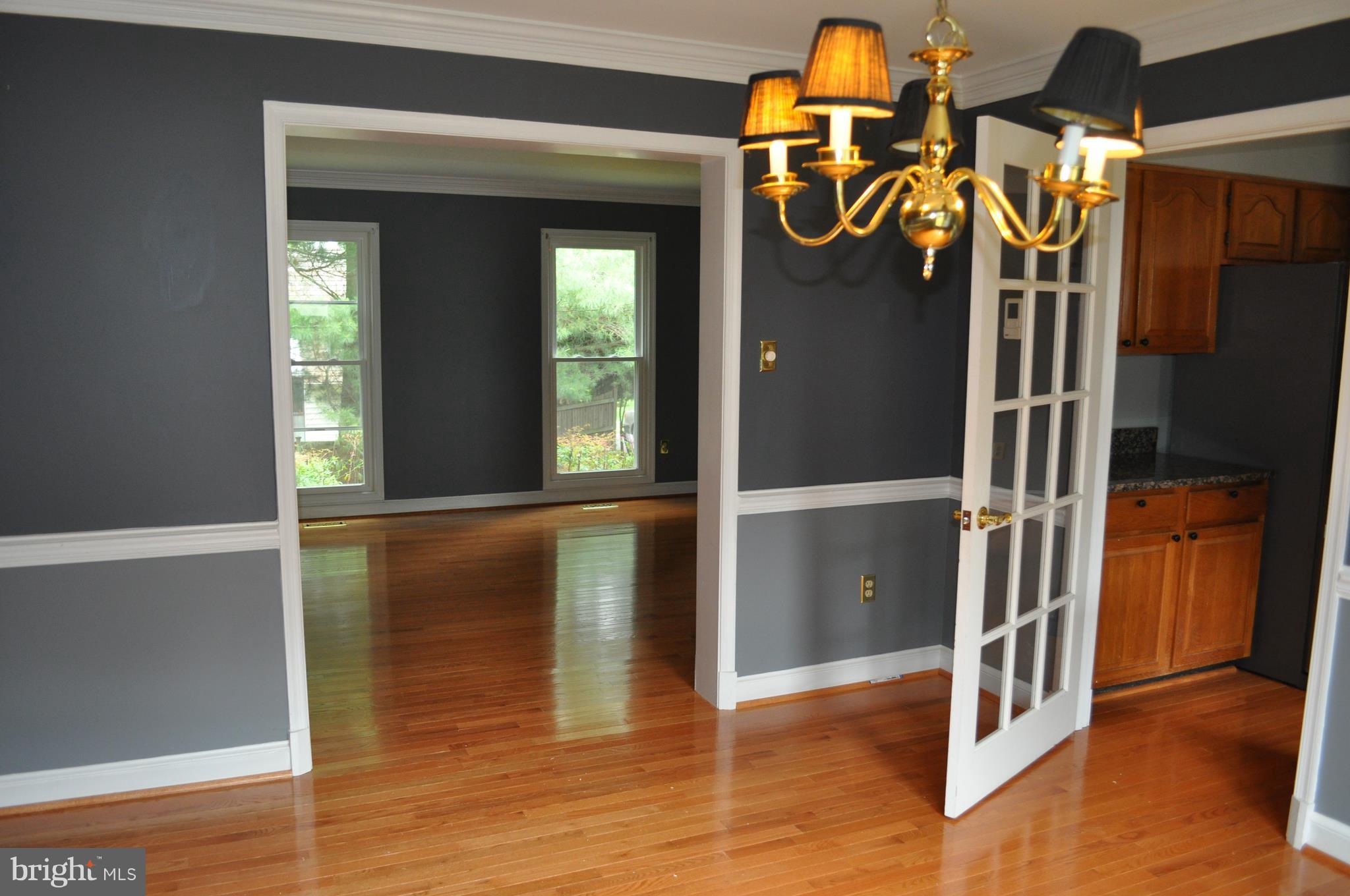 14616 Falling Leaf Way Gaithersburg, MD 20878 - Photo 16 of 23 a view of an entryway