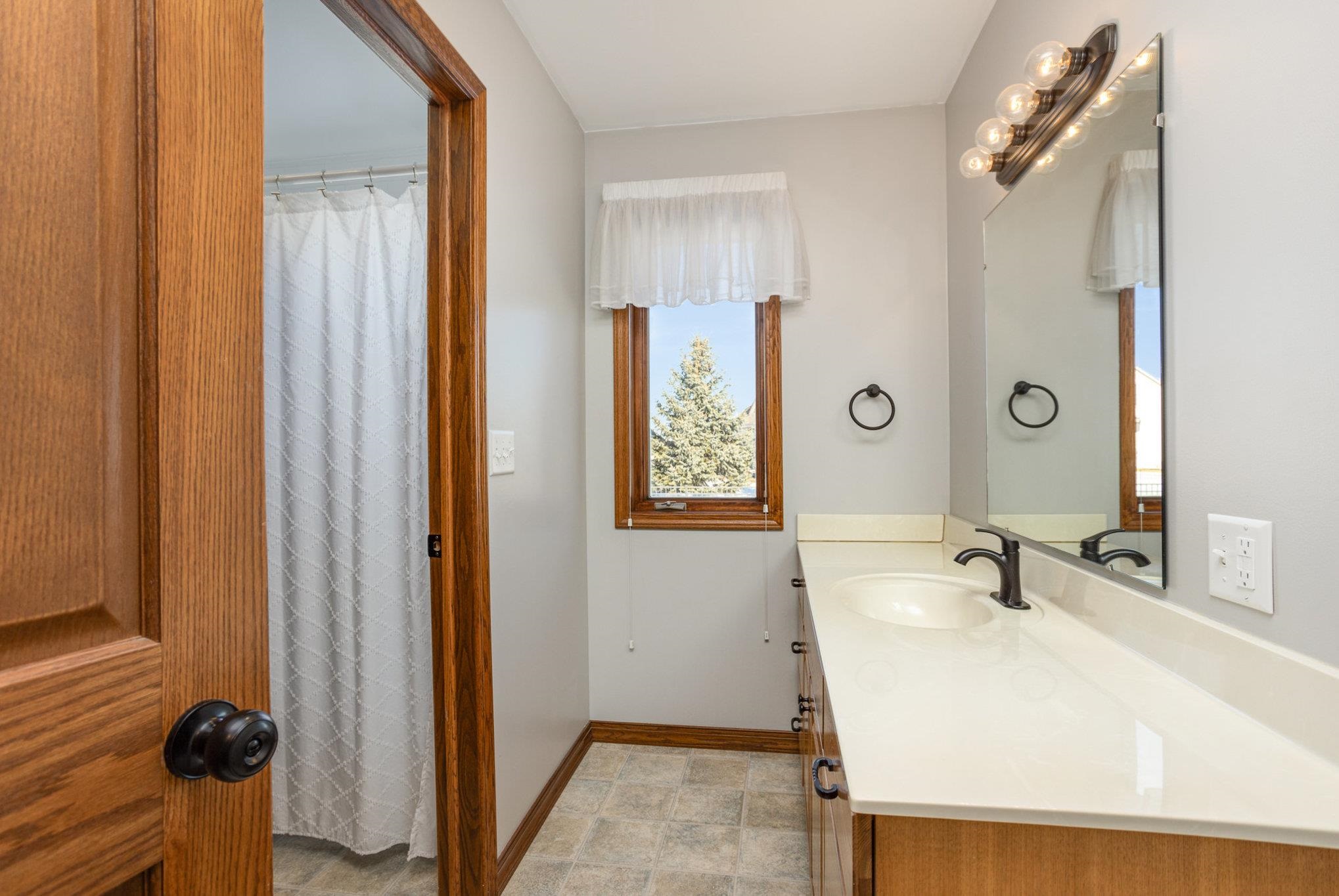 2694 Fraser Road Kawkawlin, MI 48631 - Photo 19 of 41