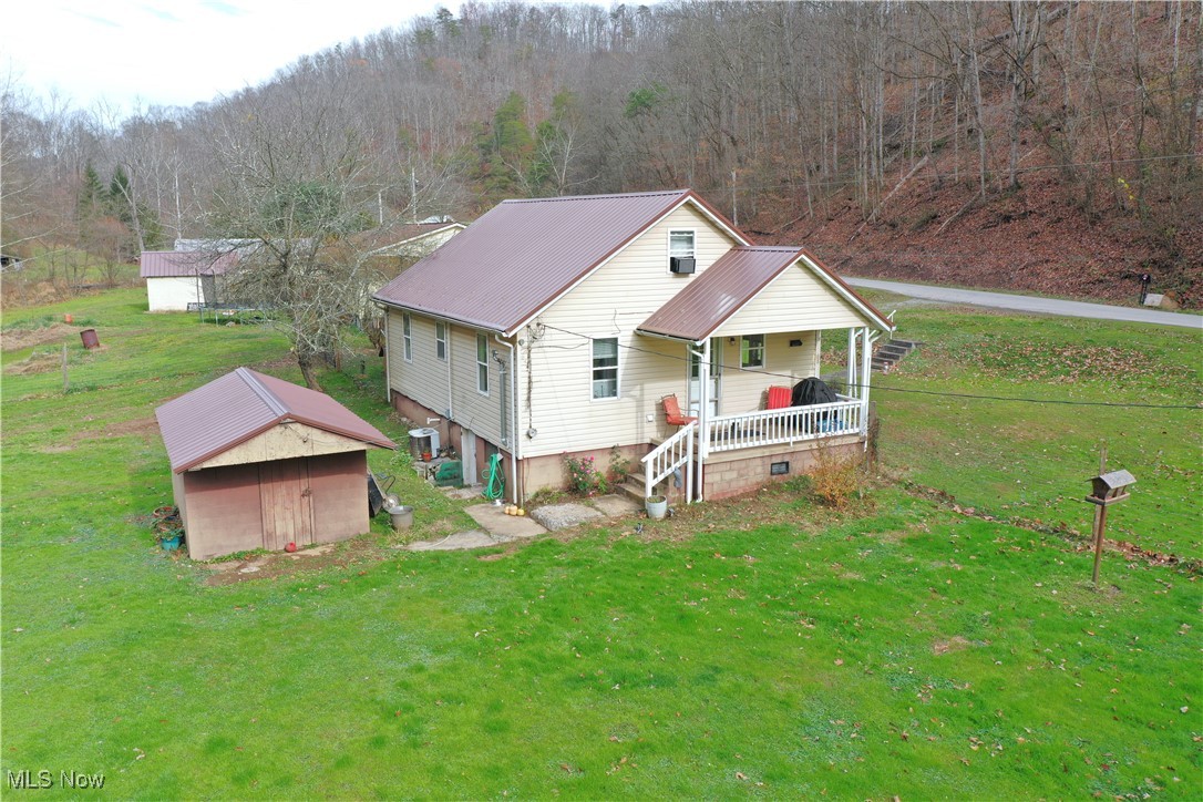 685 Grass Run Road Normantown, WV 25267 - Photo 4 of 32