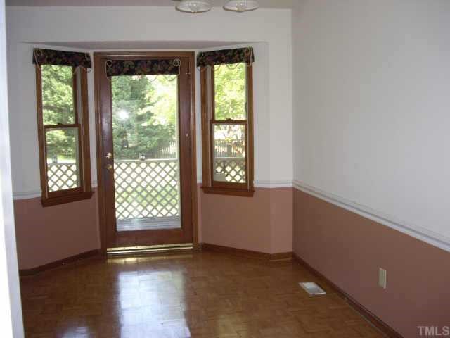 1418 Mt Pleasant Road Willow Spring, NC 27592 - Photo 5 of 10 Breakfast Area.