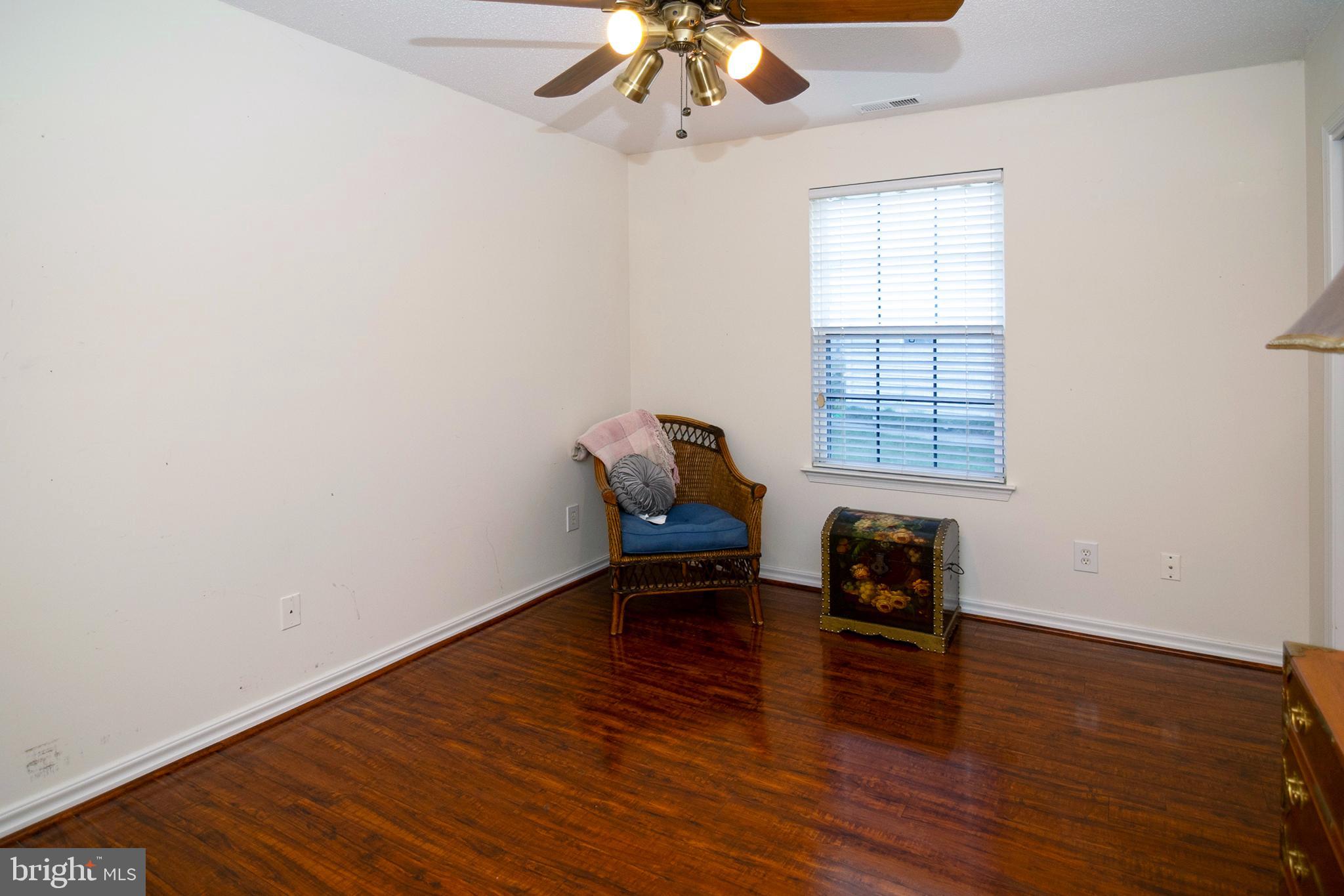575 Riviera Drive Williamstown, NJ 08094 - Photo 25 of 46 Bedroom 2
