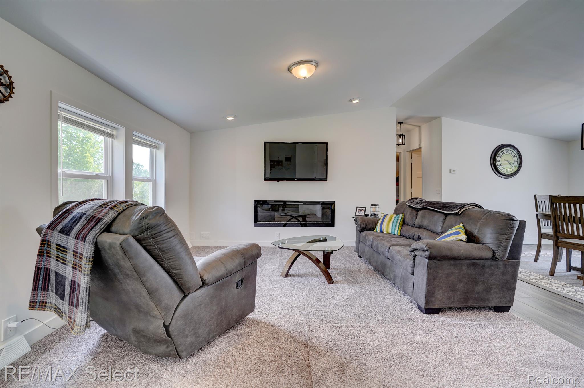 6106 Carpenter Road Flushing, MI 48433 - Photo 16 of 37 Gallery Image 16