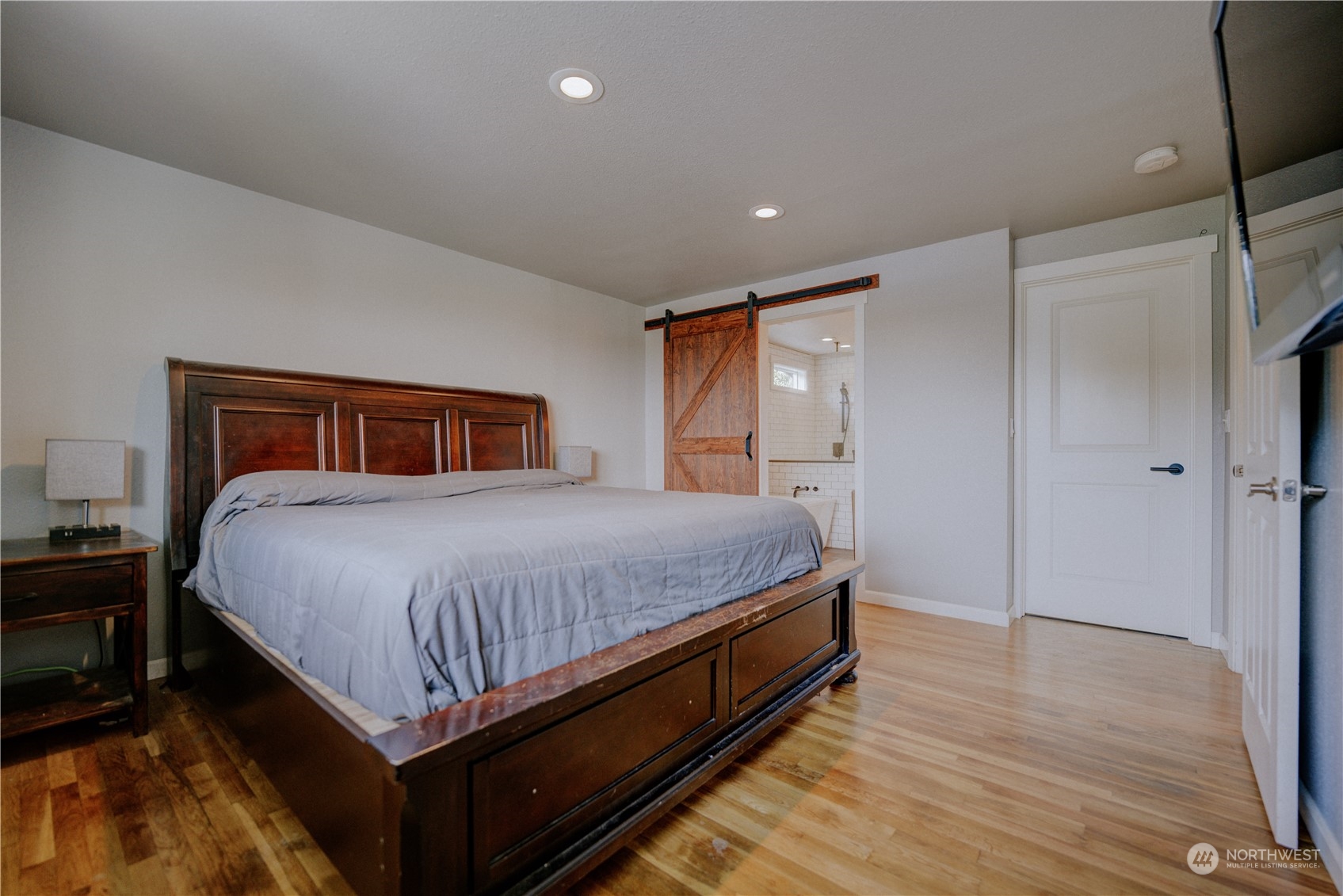 4212 South 252nd Street Kent, WA 98032 - Photo 11 of 31 Gallery Image 11