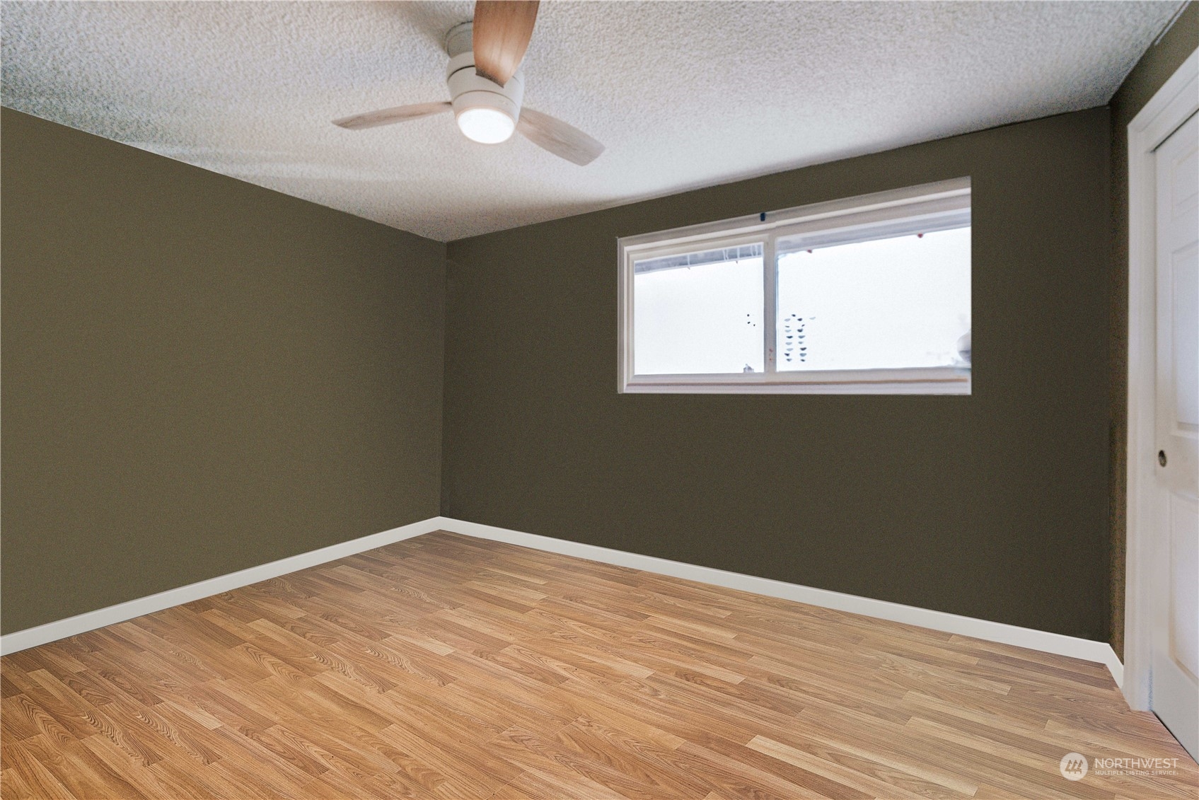 4212 South 252nd Street Kent, WA 98032 - Photo 18 of 31 Gallery Image 18