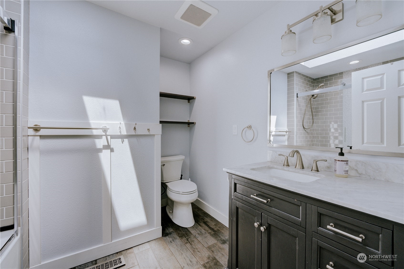 4212 South 252nd Street Kent, WA 98032 - Photo 20 of 31 Gallery Image 20
