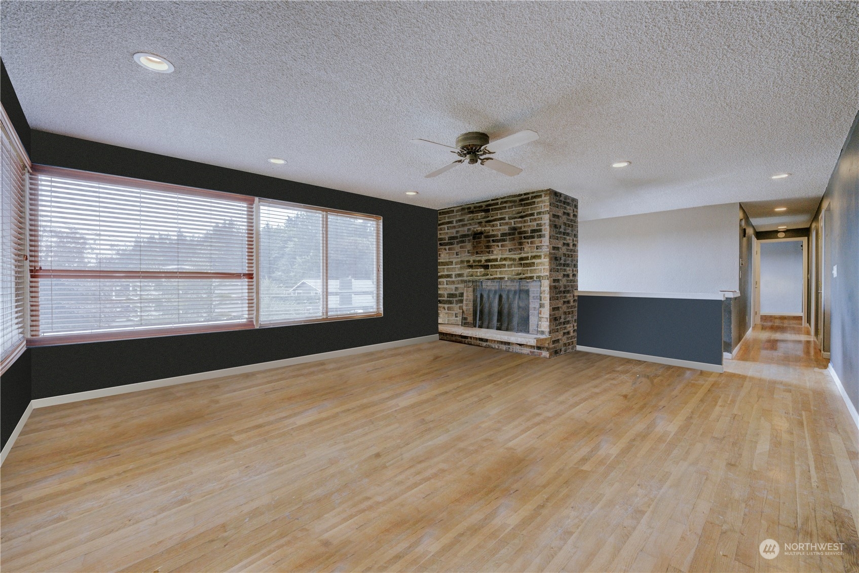 4212 South 252nd Street Kent, WA 98032 - Photo 3 of 31 Gallery Image 3
