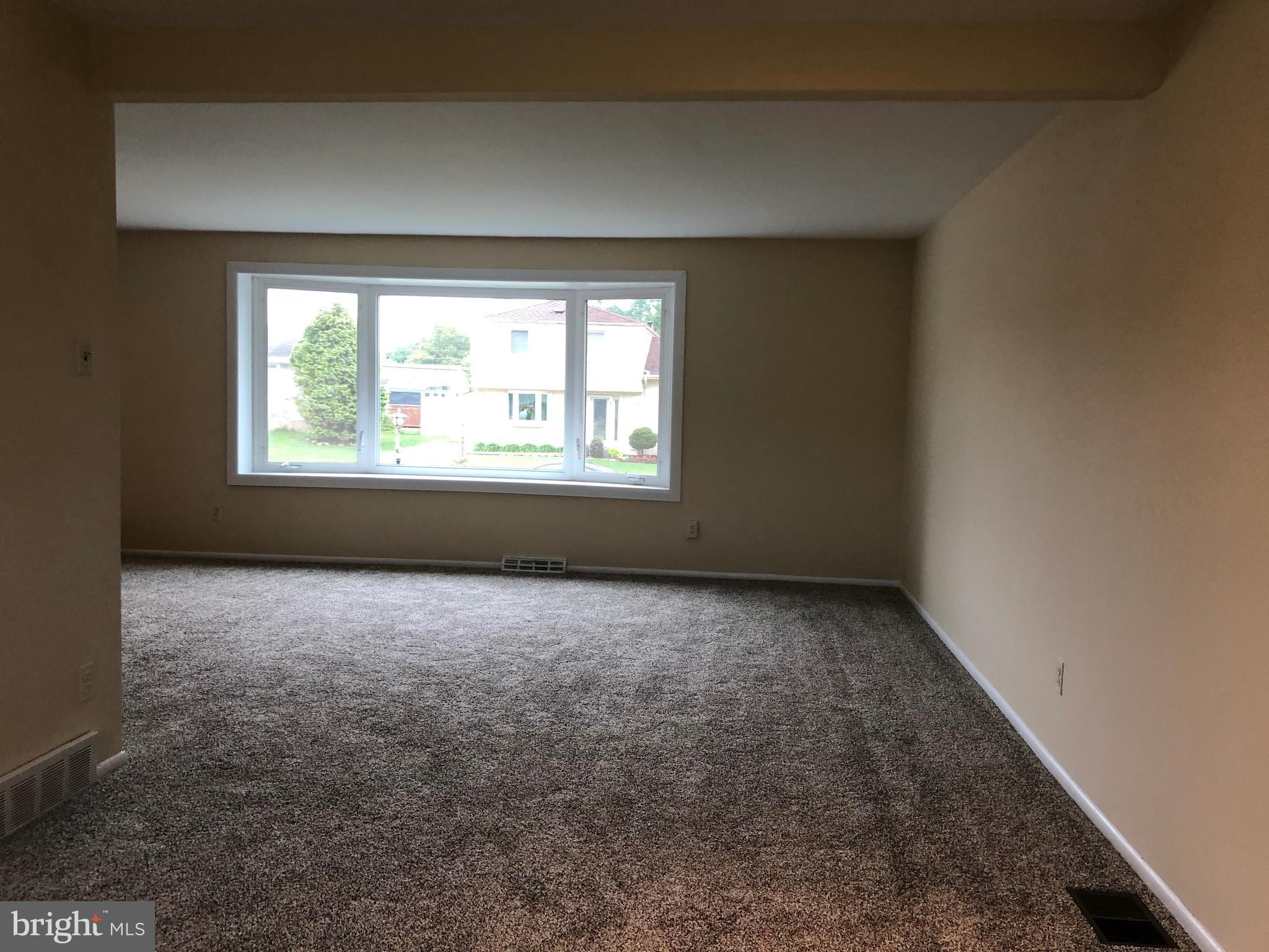 9716 Lochwood Road Philadelphia, PA 19115 - Photo 22 of 64 View of Living Room from Dining Room