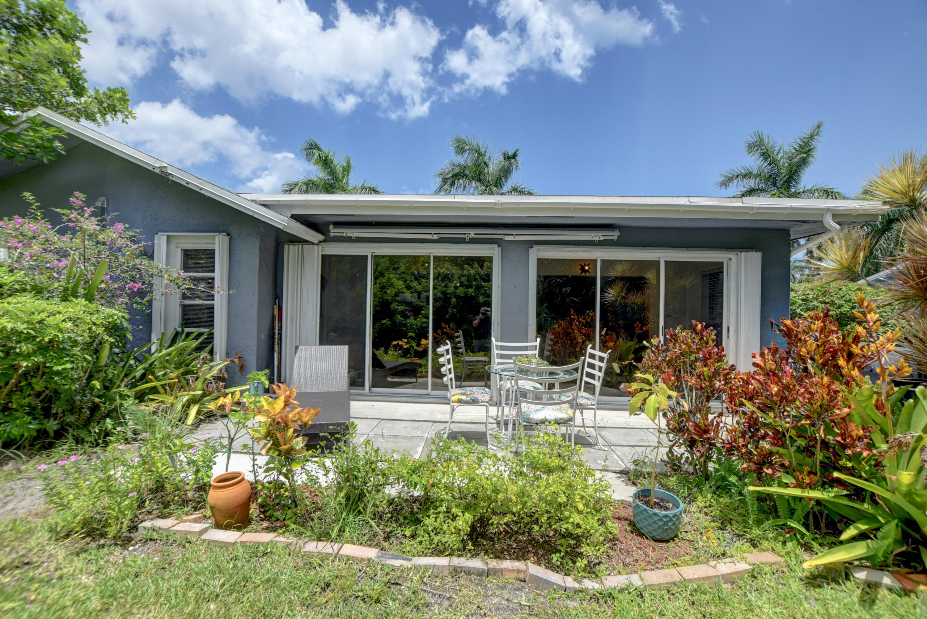 299 Del Rio Boulevard Boca Raton, FL 33432 - Photo 16 of 52 47_ebf_0466_67_68_69_70