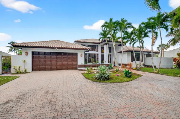 $1,950,000 | 1940 Southwest 7th Place, Boca Raton, FL 33486