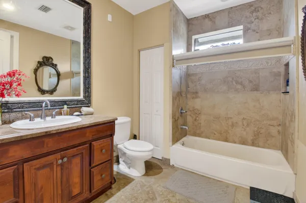 $1,950,000 | 1940 Southwest 7th Place, Boca Raton, FL 33486