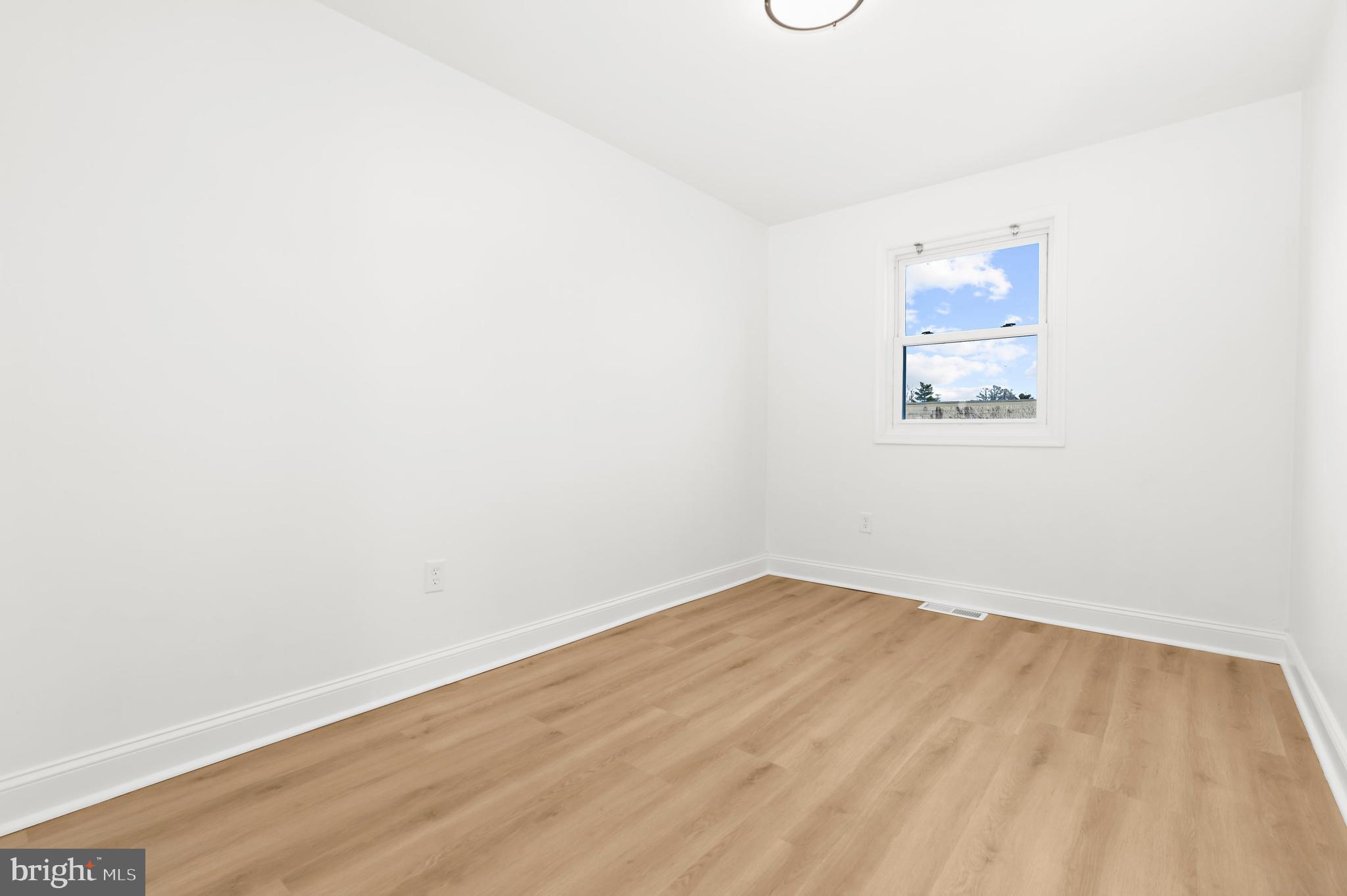 615 Bywater Road Annapolis, MD 21401 - Photo 21 of 28 a view of a room with wooden floor