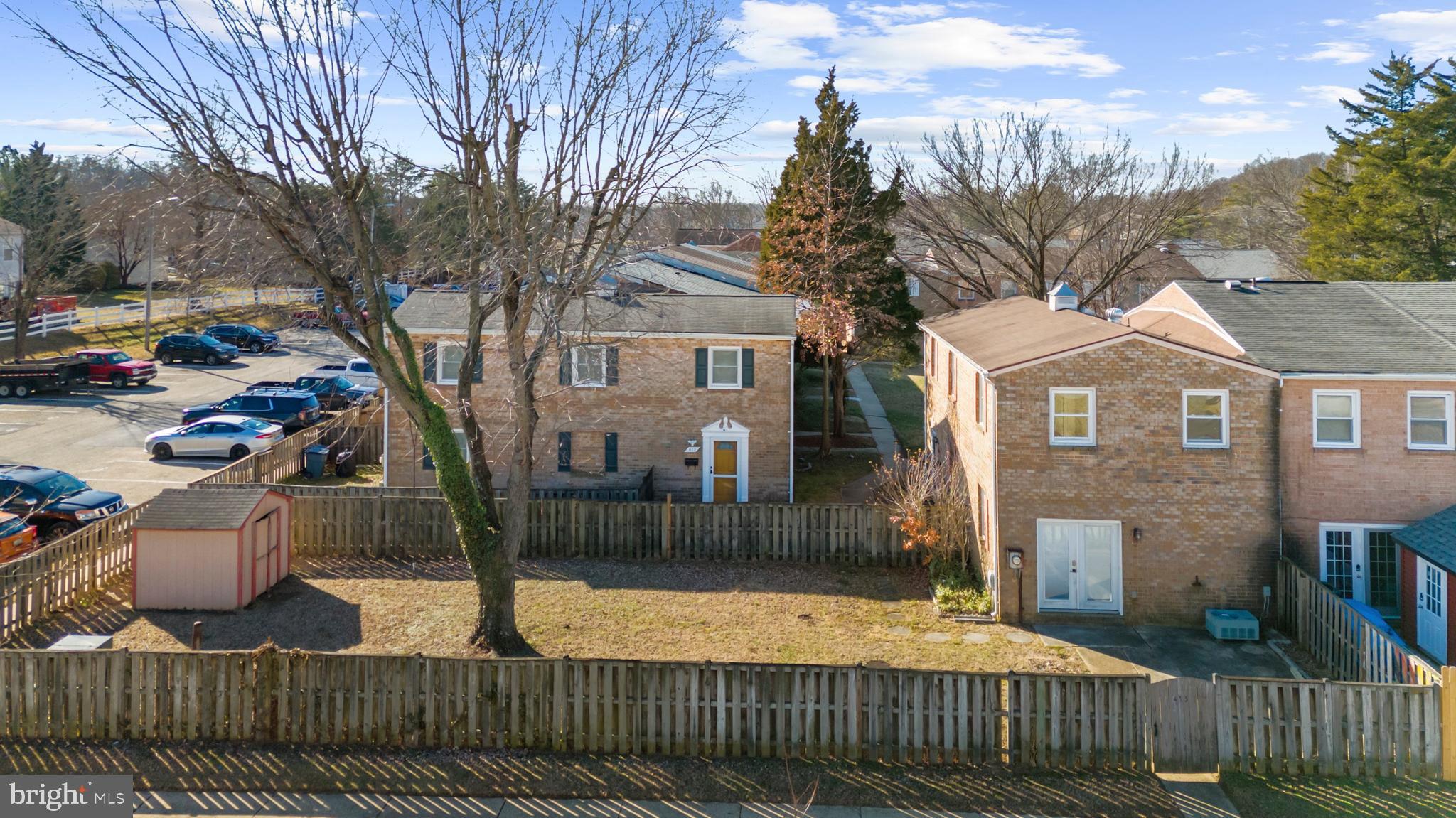 615 Bywater Road Annapolis, MD 21401 - Photo 25 of 28 a front view of a house with garden
