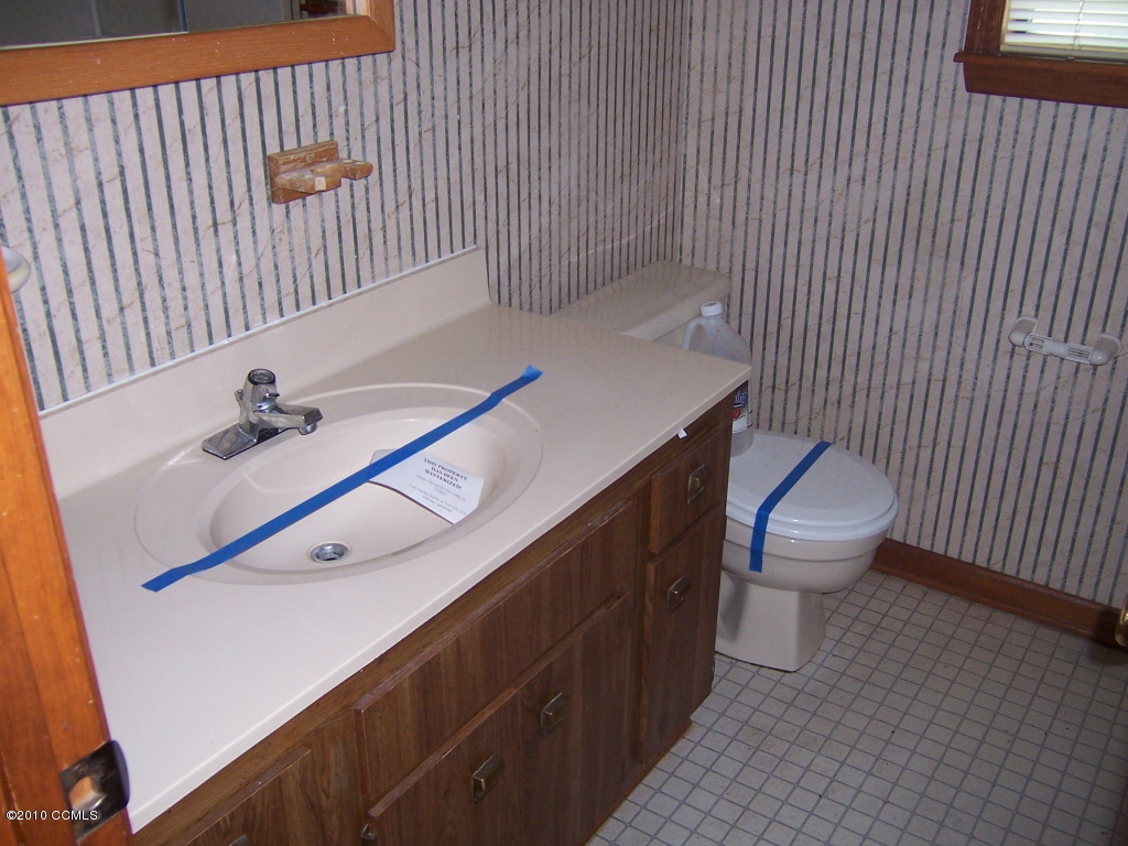 287 Riggs Road Hubert, NC 28539 - Photo 7 of 7 m bath
