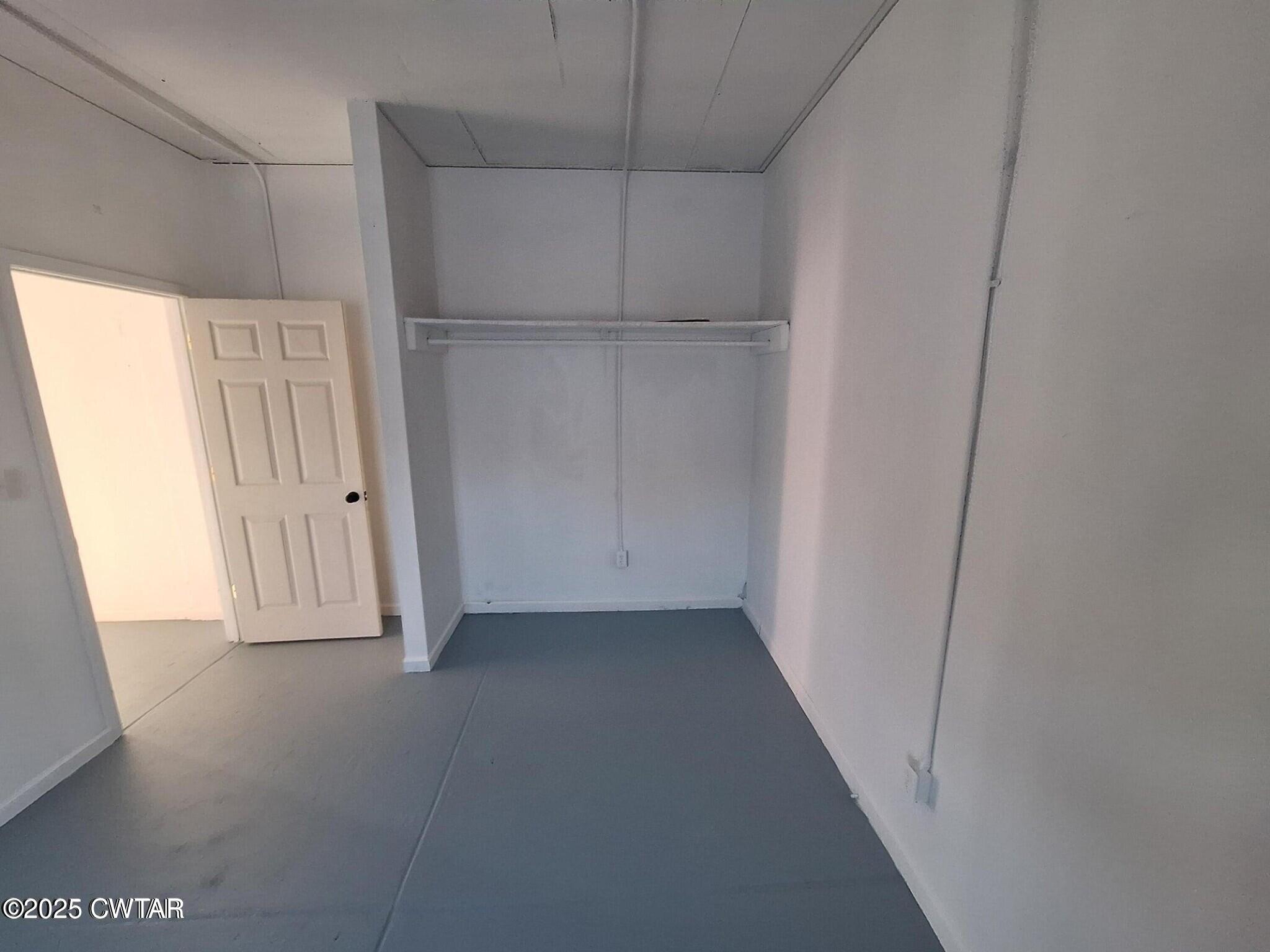 600 Highway 64 Adamsville, TN 38310 - Photo 19 of 25 a view of closet area