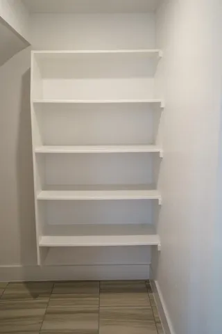 a view of empty room with window