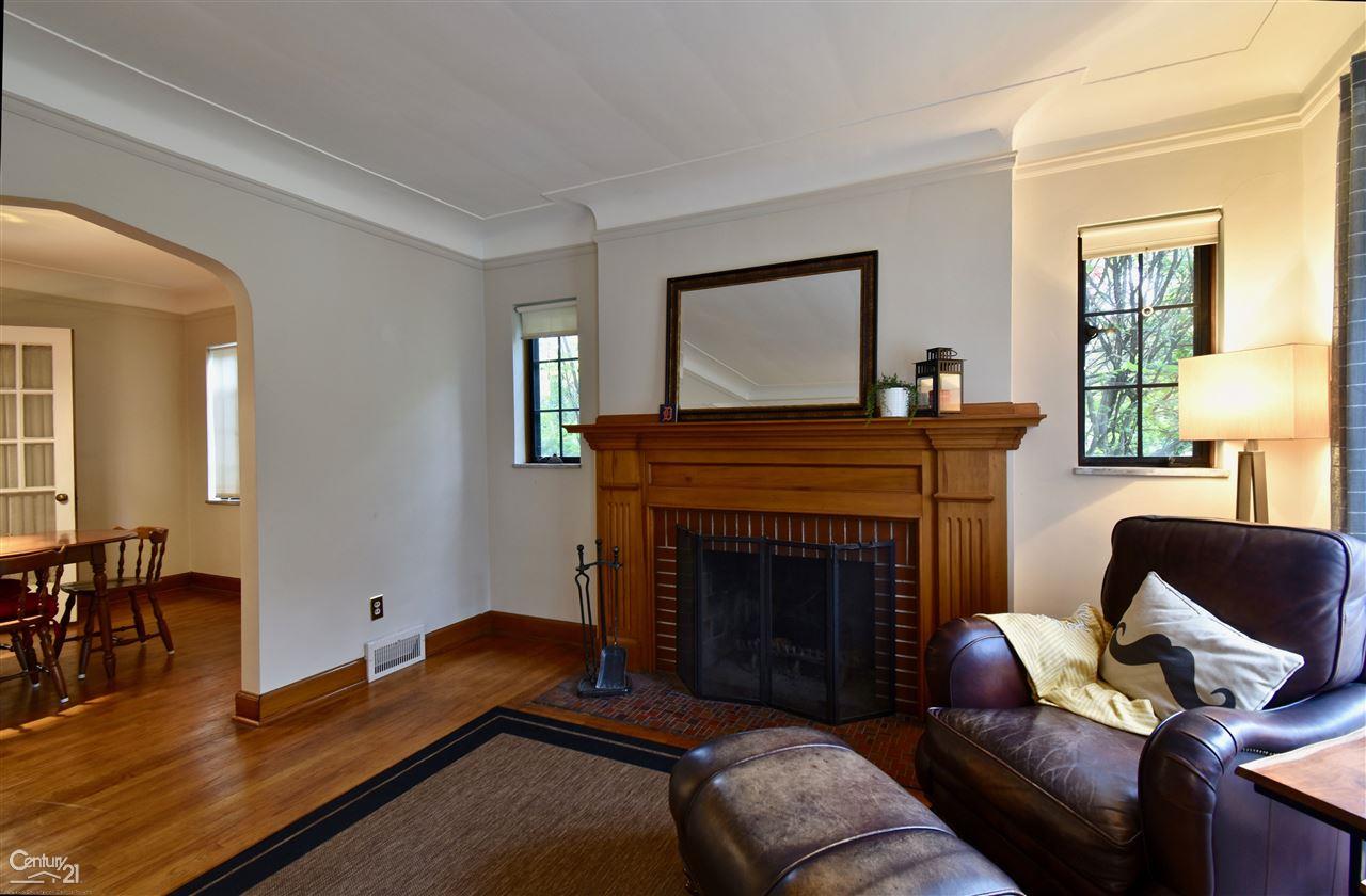 1779 Littlestone Road Grosse Pointe Woods, MI 48236 - Photo 6 of 28