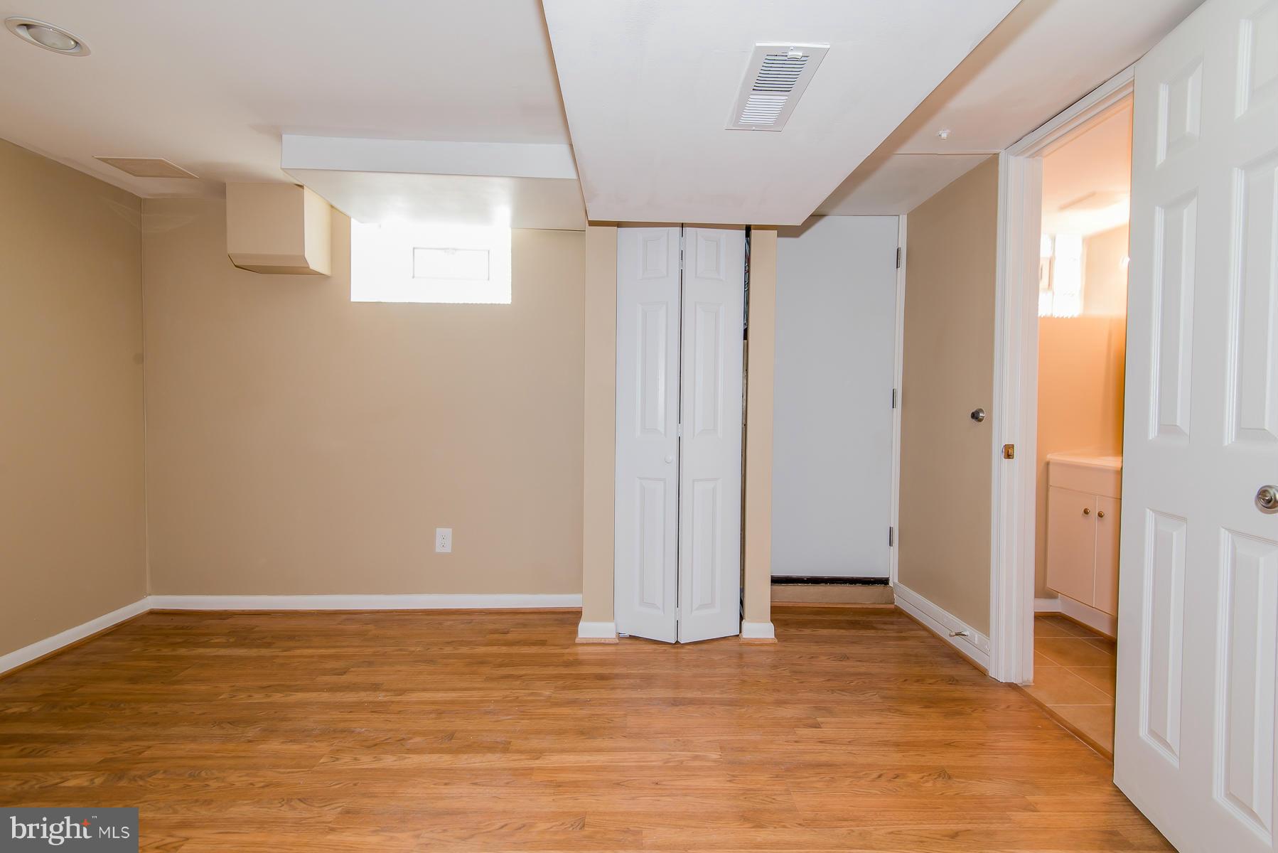 5431 Whitlock Road Baltimore, MD 21229 - Photo 20 of 28 Basement