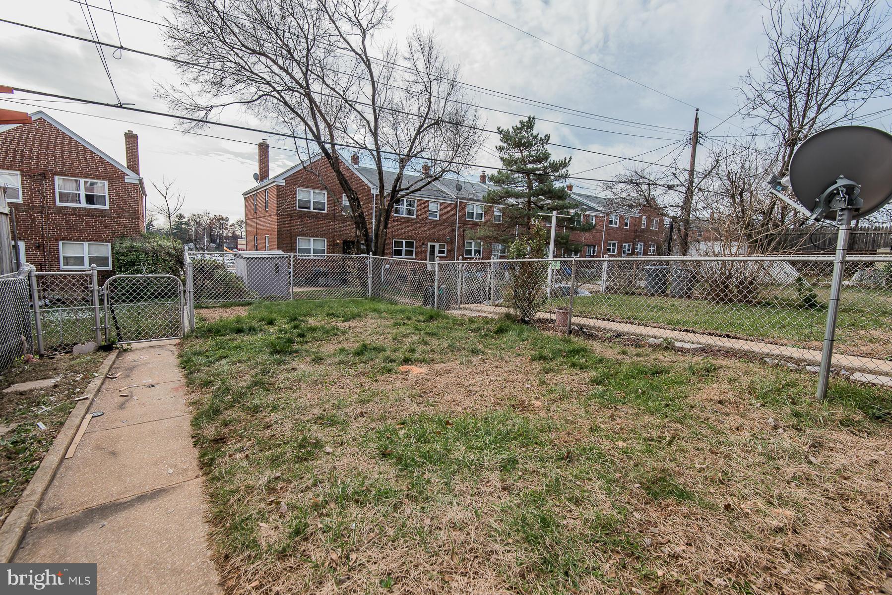 5431 Whitlock Road Baltimore, MD 21229 - Photo 26 of 28 Exterior (Rear)