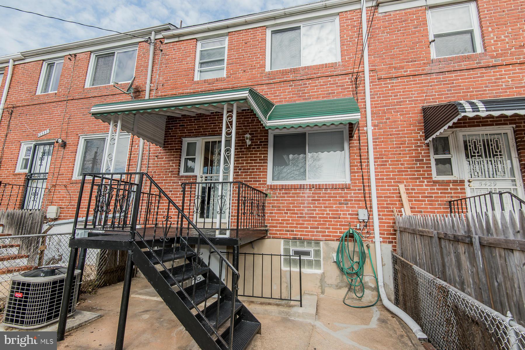 5431 Whitlock Road Baltimore, MD 21229 - Photo 27 of 28 Exterior (Rear)