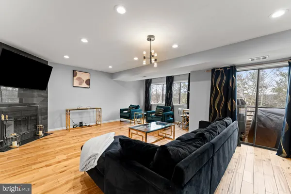 $3,000 | 8001 F Greenspring Way, Unit 8001F, Owings Mills, MD 21117