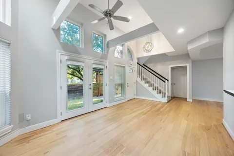 $495,000 | 220 East 8th Street, Houston, TX 77007