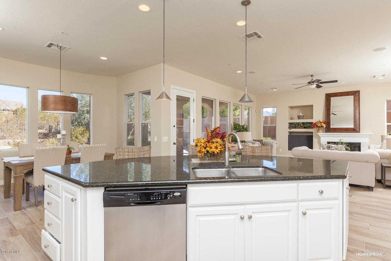 9128 East Mountain Spring Road Scottsdale, AZ 85255 - Photo 11 of 25 Great Room