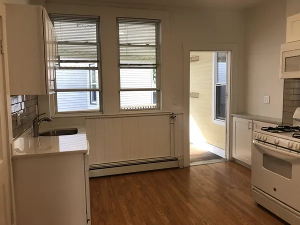 $4,275 | 56 Portsmouth Street, Unit 3, Cambridge, MA 02141