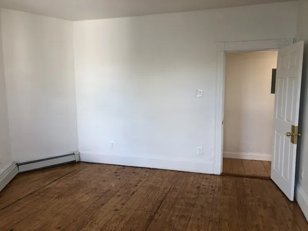 $4,275 | 56 Portsmouth Street, Unit 3, Cambridge, MA 02141