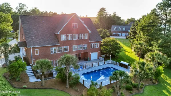 $1,250,000 | 240 Drake Landing, New Bern, NC 28560